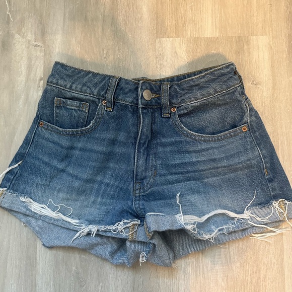 PacSun Pants - Pacsun Jean Shorts- Size 23